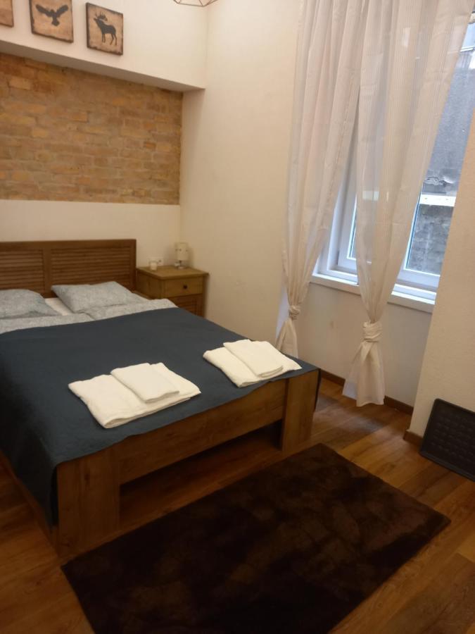 Liszt Ferenc Square Studio Apartment Budapest Ngoại thất bức ảnh